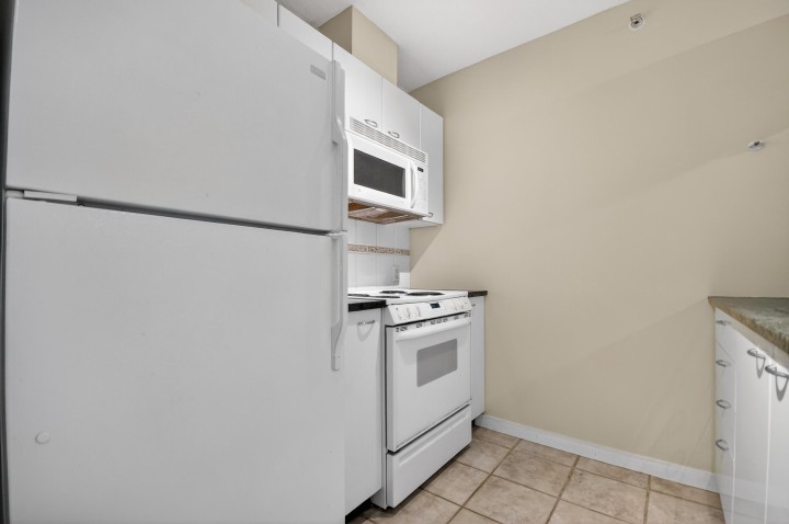 Photo 4 at 801 - 1367 Alberni Street, West End VW, Vancouver West