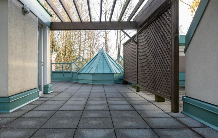 Photo 18 at 364 Taylor Way, Park Royal, West Vancouver