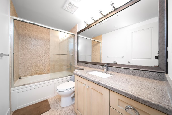 Photo 9 at 2388 Macdonald Street, Kitsilano, Vancouver West