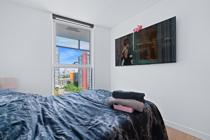 Photo 12 at 1284 - 87 Nelson Street, Yaletown, Vancouver West