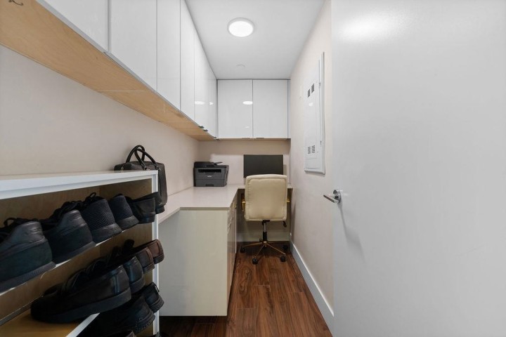 Photo 12 at 1501 - 159 W 2nd Street, False Creek, Vancouver West