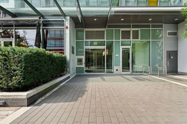 Photo 22 at 1501 - 159 W 2nd Street, False Creek, Vancouver West