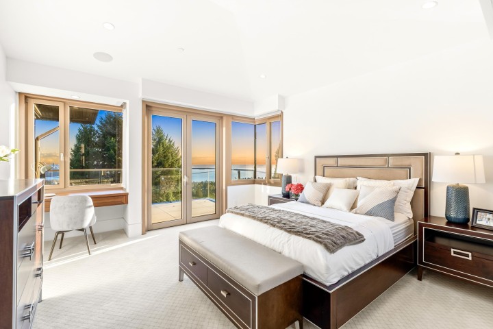 Photo 33 at 1036 Eyremount Drive, British Properties, West Vancouver