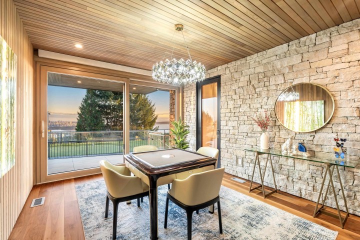 Photo 14 at 1036 Eyremount Drive, British Properties, West Vancouver