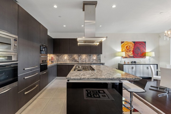 Photo 11 at TH102 - 1139 W Cordova Street, Coal Harbour, Vancouver West