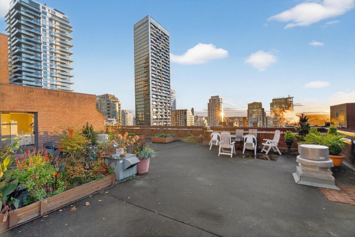 Photo 23 at 902 - 950 Drake Street, Downtown VW, Vancouver West