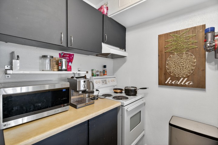 Photo 13 at 902 - 950 Drake Street, Downtown VW, Vancouver West