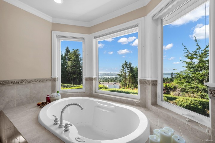 Photo 17 at 848 Fairmile Road, British Properties, West Vancouver