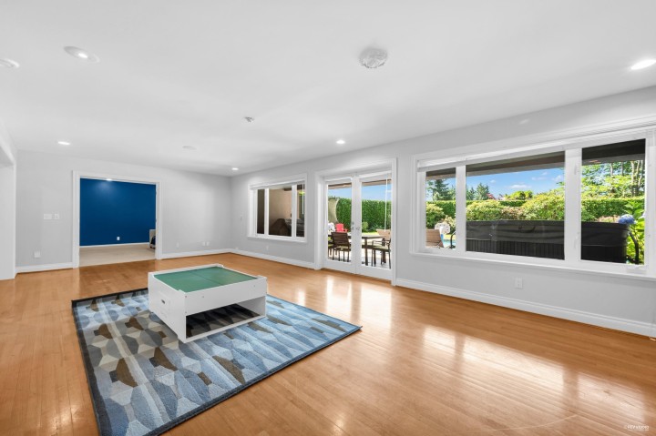 Photo 21 at 848 Fairmile Road, British Properties, West Vancouver