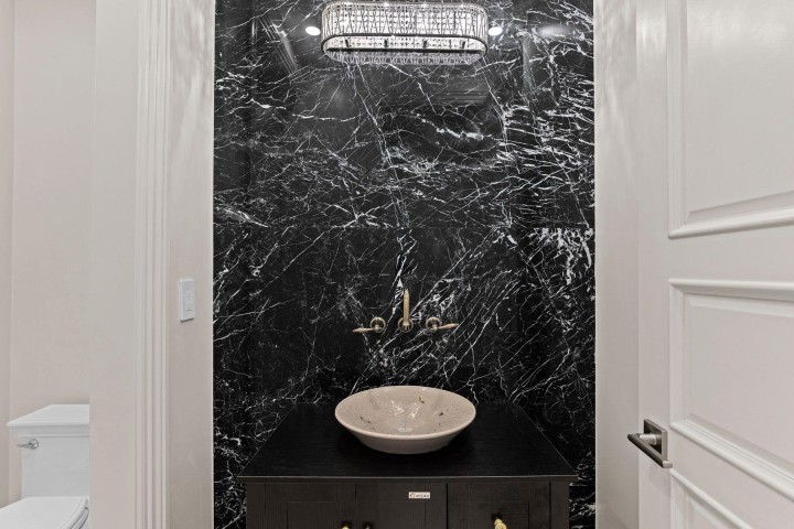 Photo 17 at 1445 Sandhurst Place, Chartwell, West Vancouver