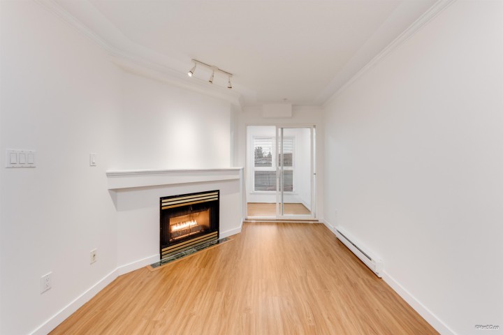 Photo 6 at 210 - 4989 Duchess Street, Collingwood VE, Vancouver East