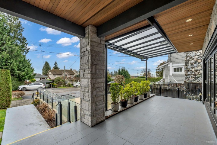 Photo 5 at 2227 Haywood Avenue, Dundarave, West Vancouver