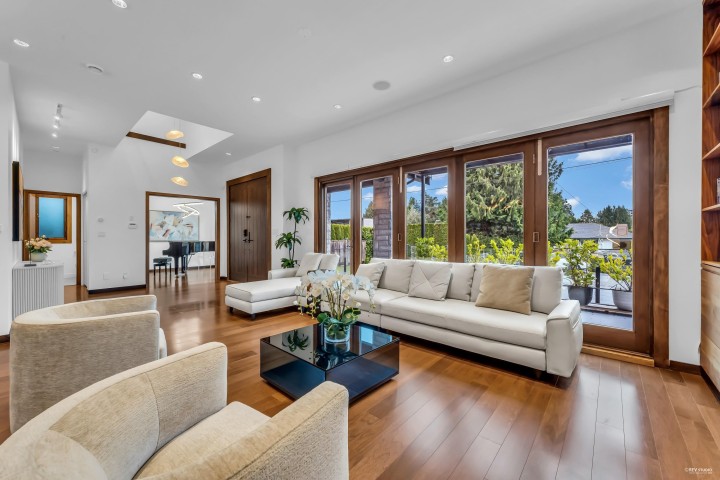 Photo 11 at 2227 Haywood Avenue, Dundarave, West Vancouver