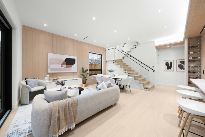 Photo 2 at 3904 W 23rd Avenue, Dunbar, Vancouver West