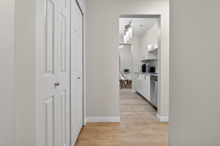 Photo 14 at 311 - 1010 Howe Street, Downtown VW, Vancouver West