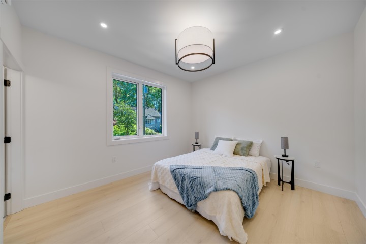 Photo 15 at 4 - 3836 W 8th Avenue, Point Grey, Vancouver West