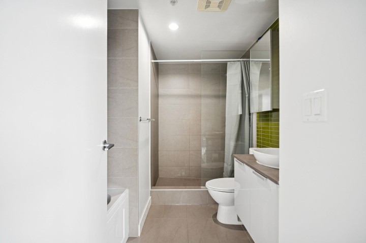 Photo 14 at 3909 - 128 W Cordova Street, Downtown VW, Vancouver West