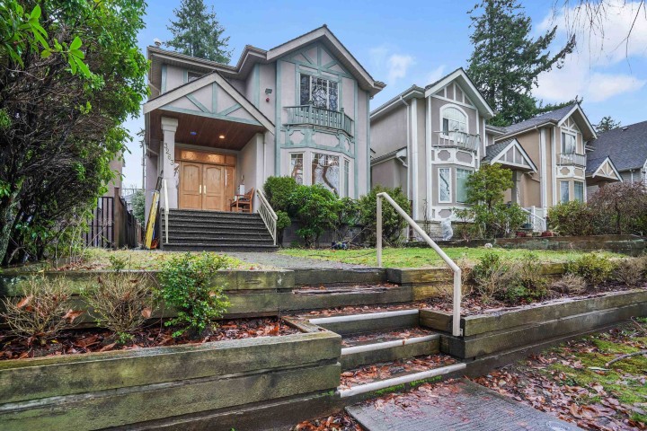 Photo 1 at 3263 W 38th Avenue, Kerrisdale, Vancouver West