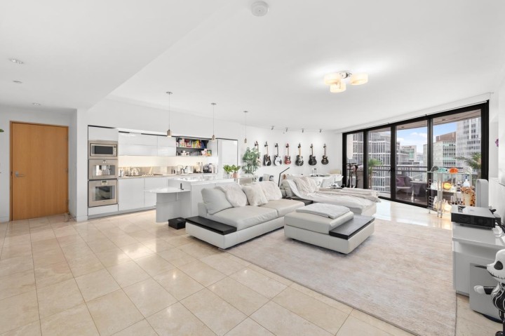 Photo 6 at 2306 - 838 W Hastings Street, Downtown VW, Vancouver West