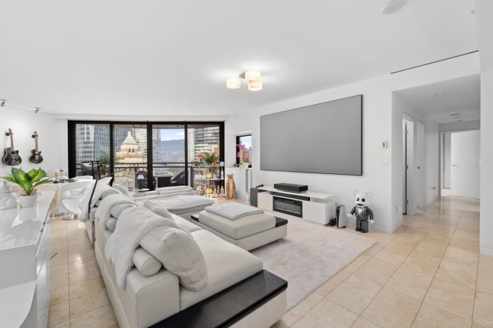 Photo 5 at 2306 - 838 W Hastings Street, Downtown VW, Vancouver West