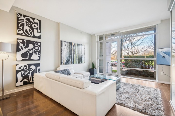 Photo 1 at 1618 Columbia Street, False Creek, Vancouver West