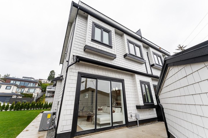 Photo 22 at 1 - 2837 Oliver Crescent, Arbutus, Vancouver West