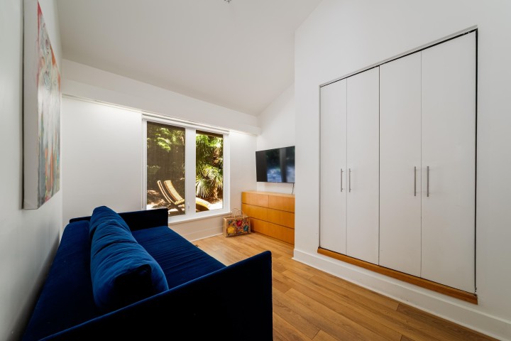 Photo 16 at 3985 Bayridge Avenue, Bayridge, West Vancouver