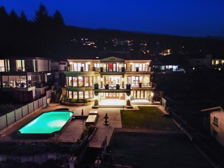 Photo 3 at 1327 Chartwell Drive, Chartwell, West Vancouver