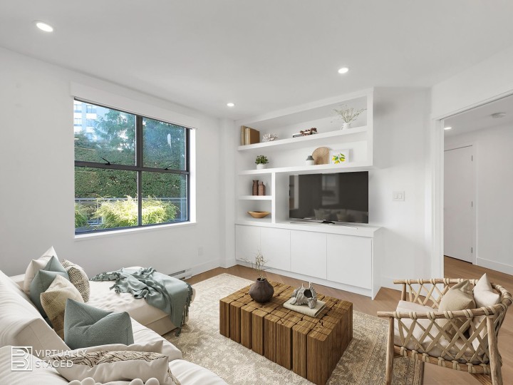 Photo 19 at 203 - 2190 Argyle Avenue, Dundarave, West Vancouver