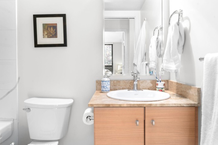 Photo 22 at 502 - 909 Mainland Street, Yaletown, Vancouver West