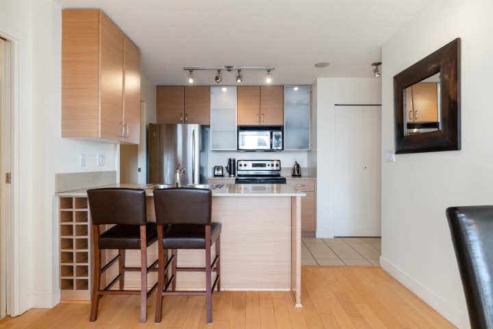 Photo 16 at 1110 - 928 Homer Street, Yaletown, Vancouver West