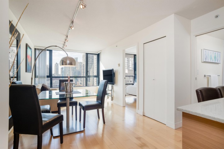 Photo 12 at 1110 - 928 Homer Street, Yaletown, Vancouver West