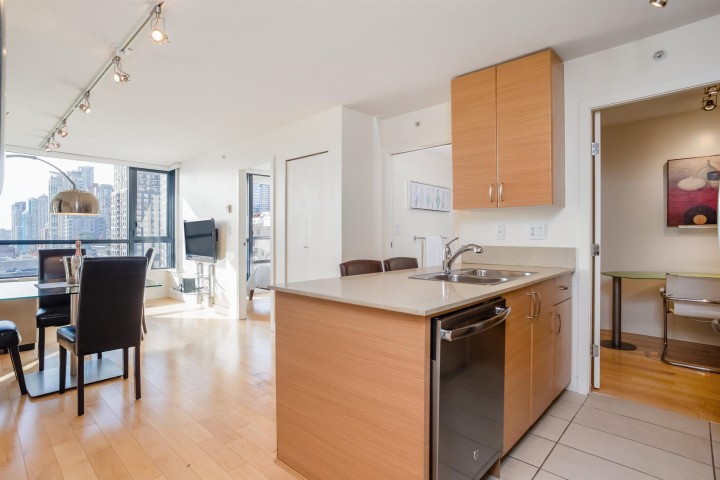 Photo 20 at 1110 - 928 Homer Street, Yaletown, Vancouver West