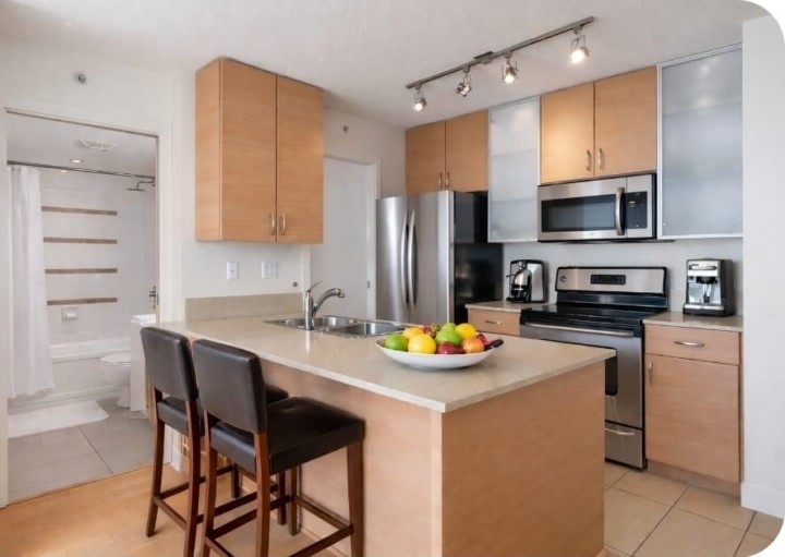 Photo 10 at 1110 - 928 Homer Street, Yaletown, Vancouver West