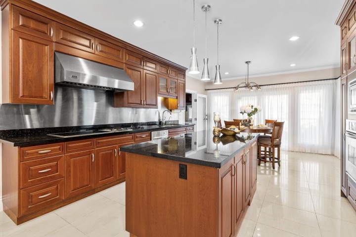 Photo 9 at 6968 Churchill Street, South Granville, Vancouver West