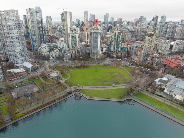 Photo 22 at 1306 - 388 Drake Street, Yaletown, Vancouver West