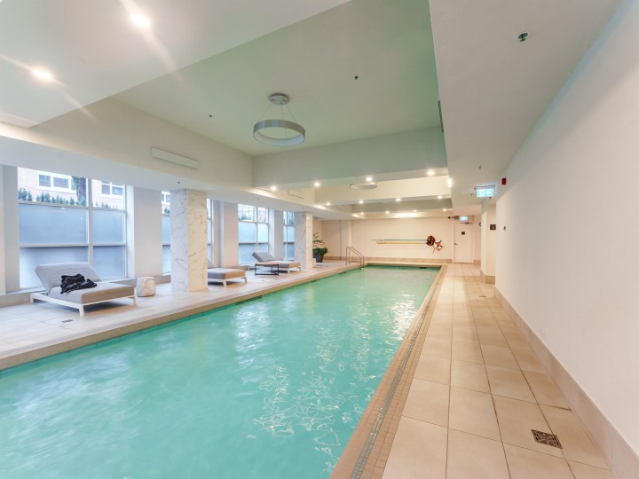 Photo 19 at 1306 - 388 Drake Street, Yaletown, Vancouver West