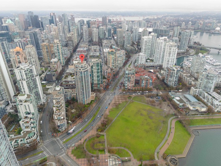 Photo 25 at 1306 - 388 Drake Street, Yaletown, Vancouver West