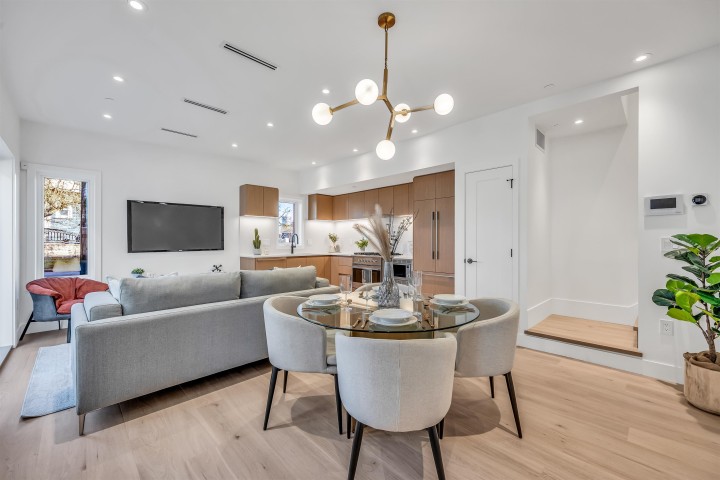 Photo 9 at 1010 W 52nd Avenue, South Granville, Vancouver West