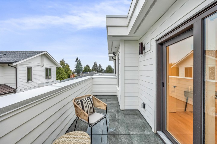 Photo 17 at 1012 W 52nd Avenue, South Granville, Vancouver West