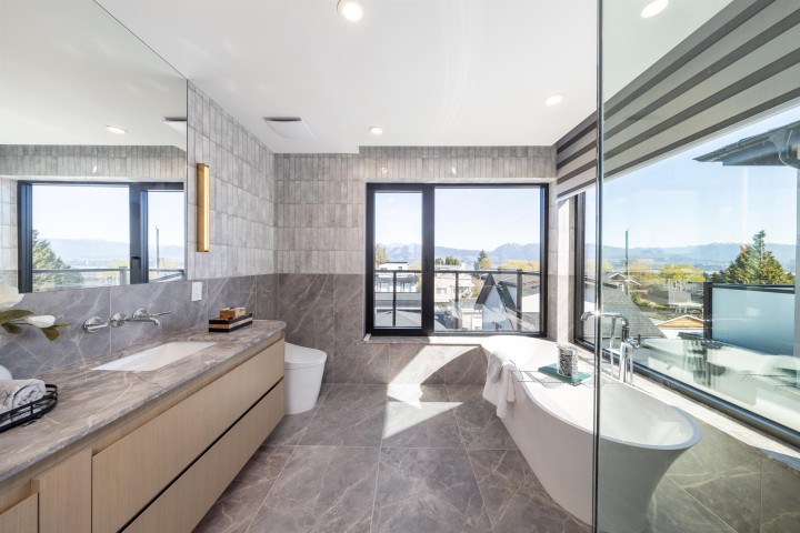 Photo 20 at 4039 W 11th Avenue, Point Grey, Vancouver West