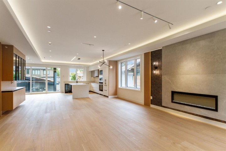 Photo 2 at 2022 Nanton Avenue, Quilchena, Vancouver West