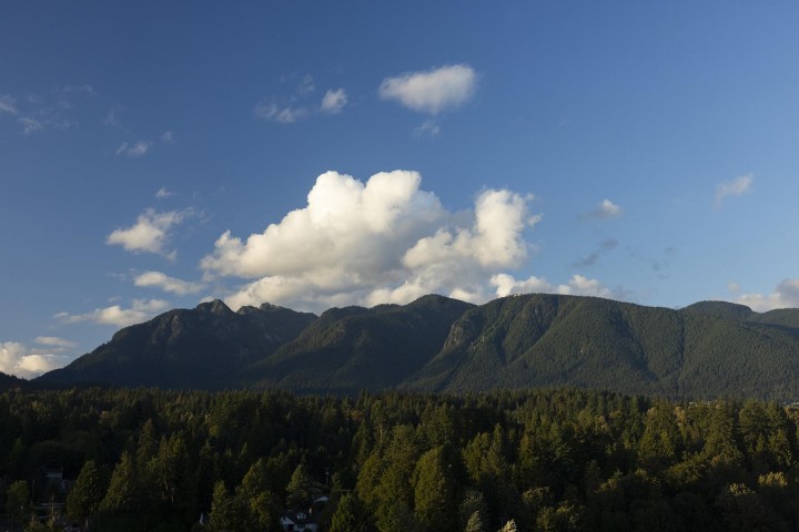 Photo 17 at 19A - 328 Taylor Way, Park Royal, West Vancouver