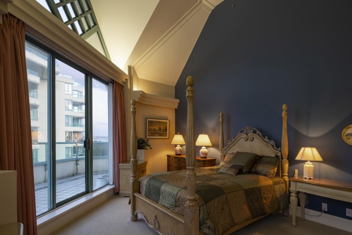 Photo 15 at 19A - 328 Taylor Way, Park Royal, West Vancouver