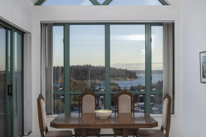 Photo 11 at 19A - 328 Taylor Way, Park Royal, West Vancouver