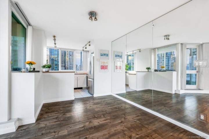 Photo 17 at 1806 - 588 Broughton Street, Coal Harbour, Vancouver West