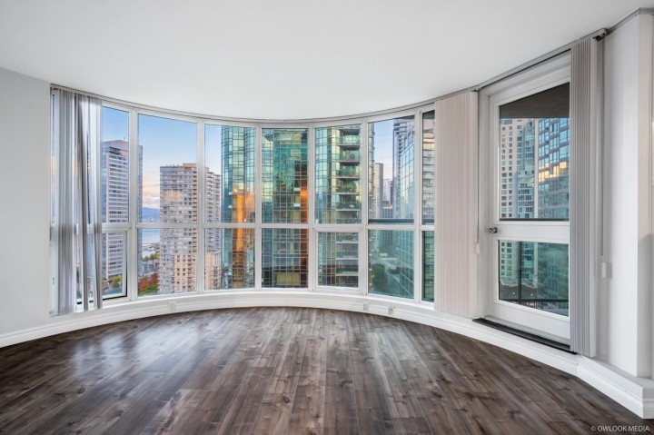 Photo 15 at 1806 - 588 Broughton Street, Coal Harbour, Vancouver West