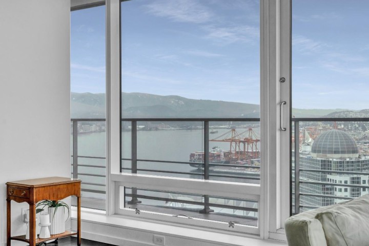 Photo 13 at 3503 - 1011 W Cordova Street, Coal Harbour, Vancouver West