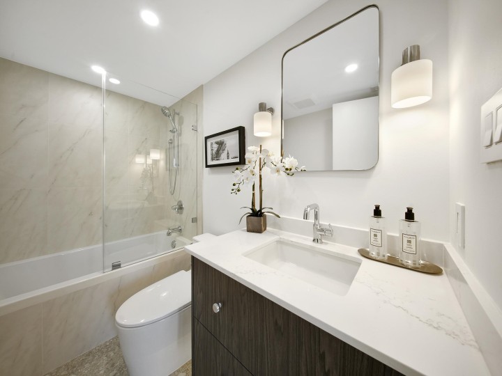 Photo 13 at 3309 - 939 Homer Street, Yaletown, Vancouver West