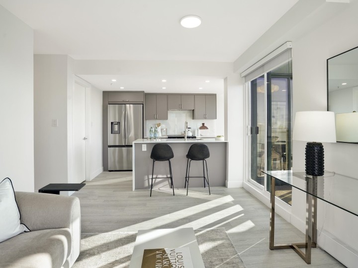 Photo 5 at 3309 - 939 Homer Street, Yaletown, Vancouver West